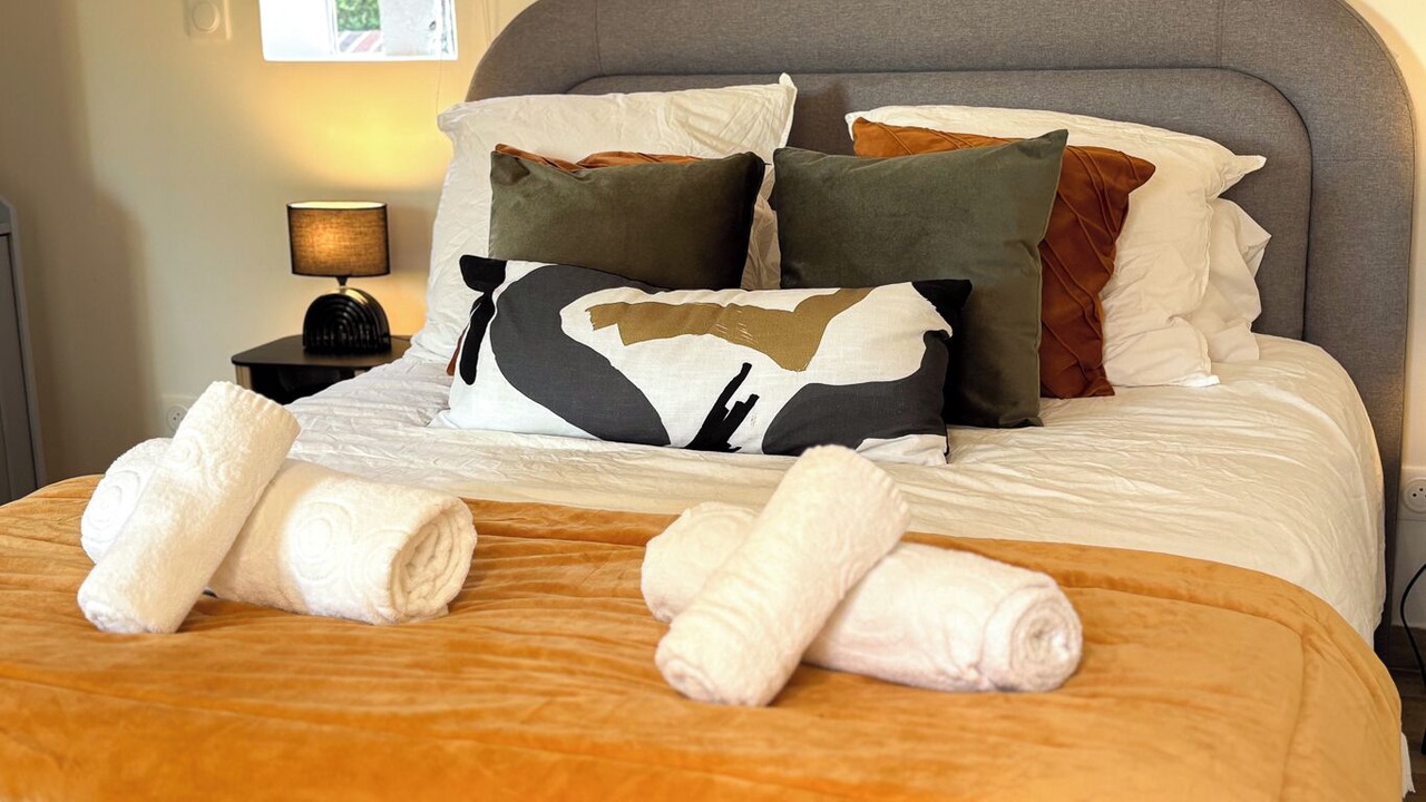 Photo of Bedroom in Vieux-Bourg