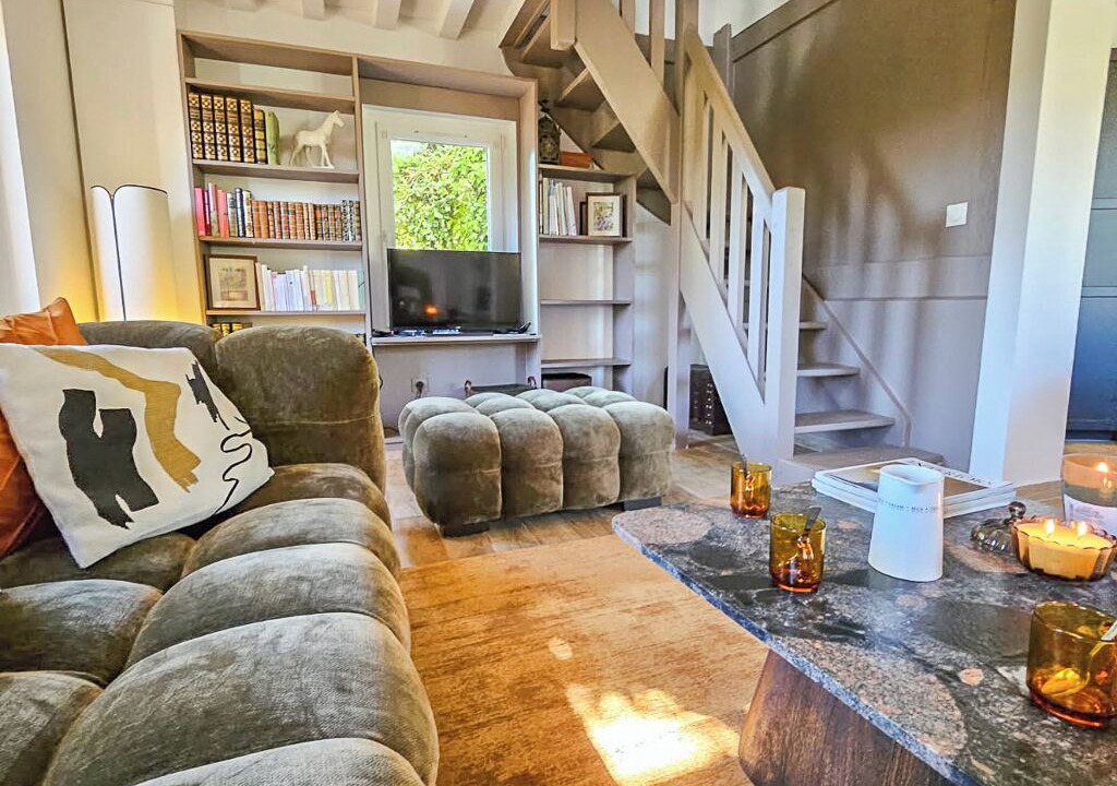 Photo of Livingroom in Vieux-Bourg