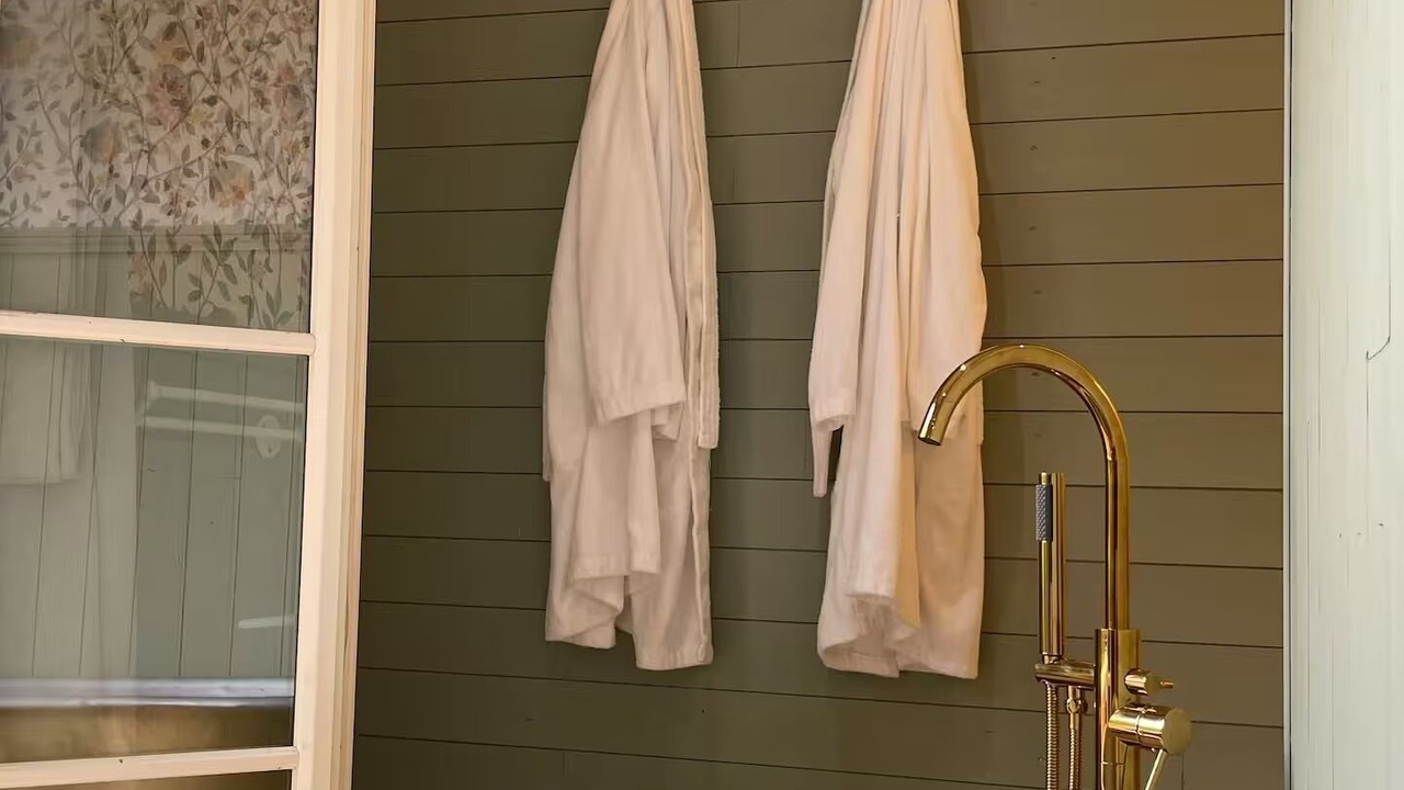 Photo of Bathroom in La Ferte-Gaucher