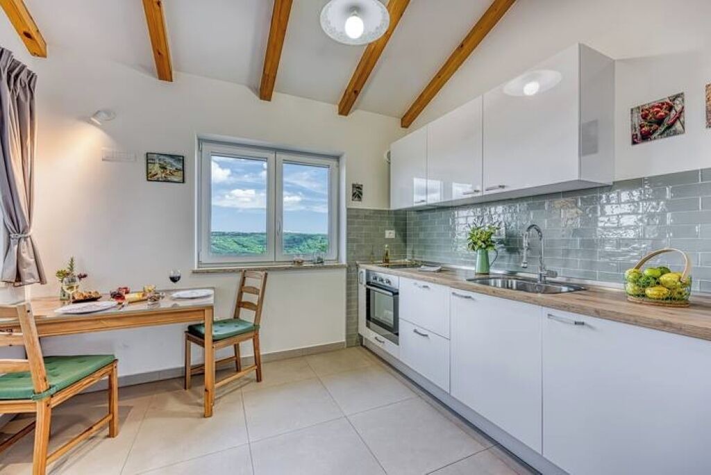 Photo of Kitchen in Kringa