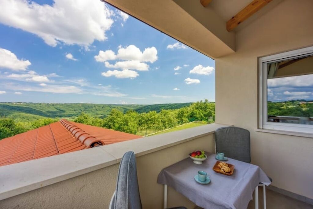 Photo of Outdoor in Kringa