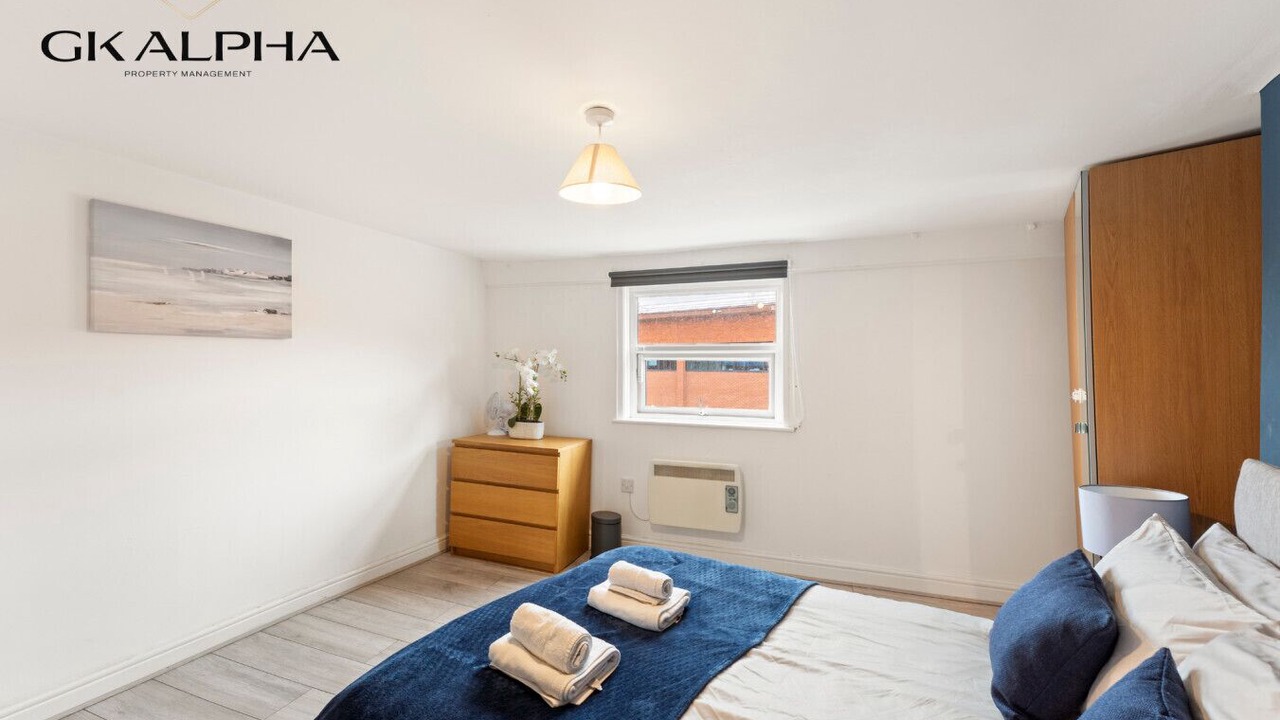 Photo of Bedroom in Reading City Centre