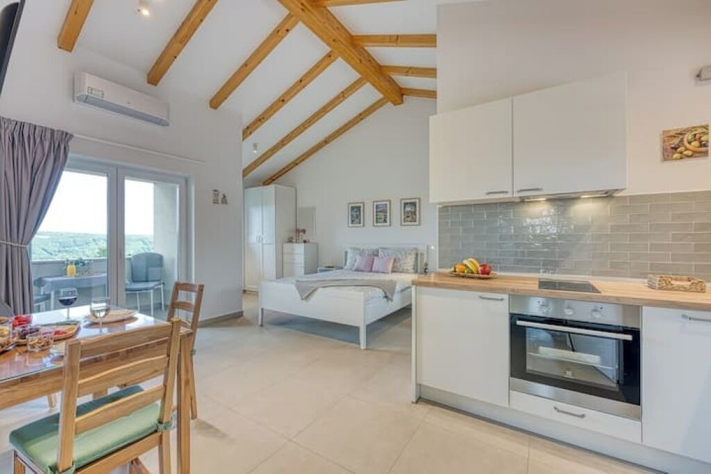 Photo of Kitchen in Kringa