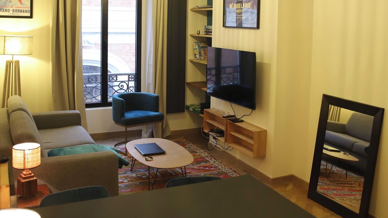 Photo of Livingroom in Quartier de la Salpetriere