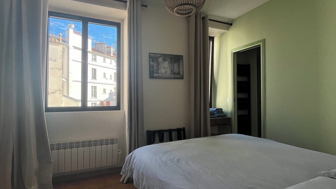 Photo of Bedroom in Quartier de la Salpetriere