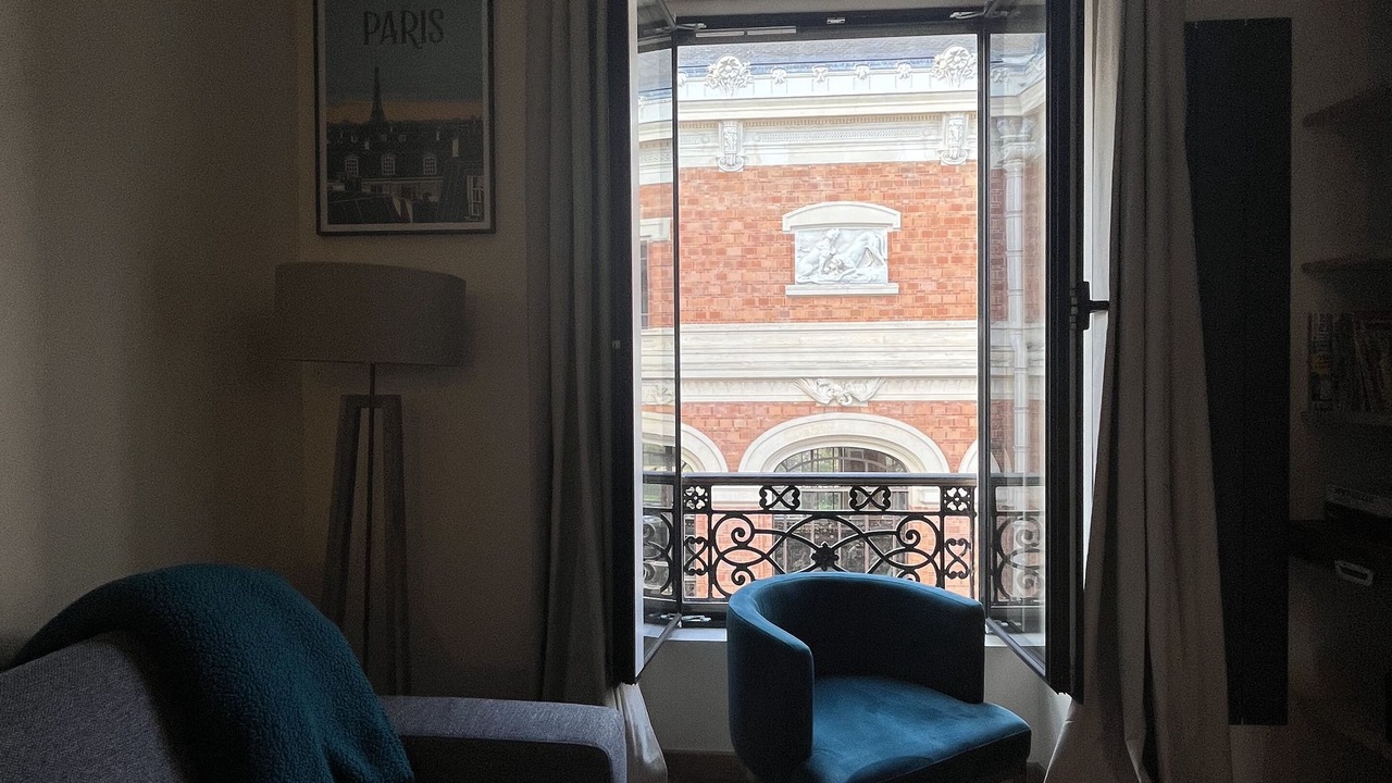 Photo of Livingroom in Quartier de la Salpetriere