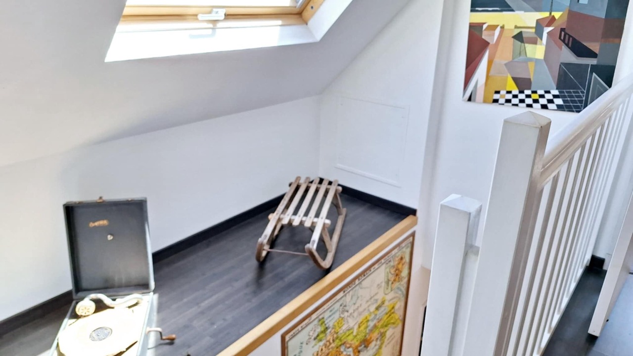 Photo of Others in Bruz