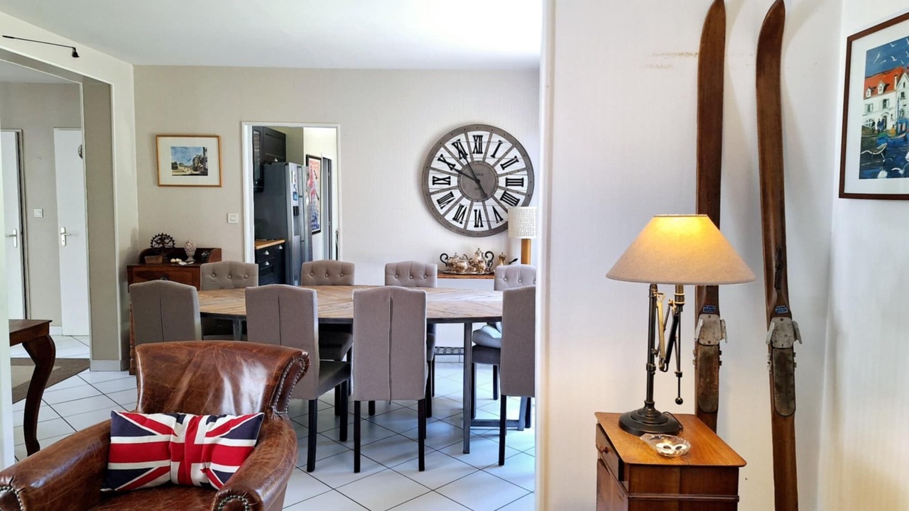 Photo of Others in Bruz