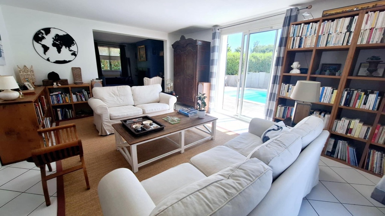 Photo of Livingroom in Bruz