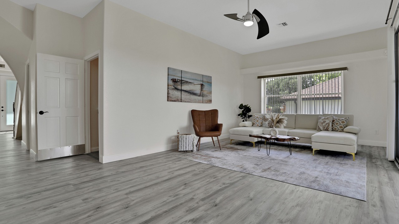 Photo of Livingroom in Clermont