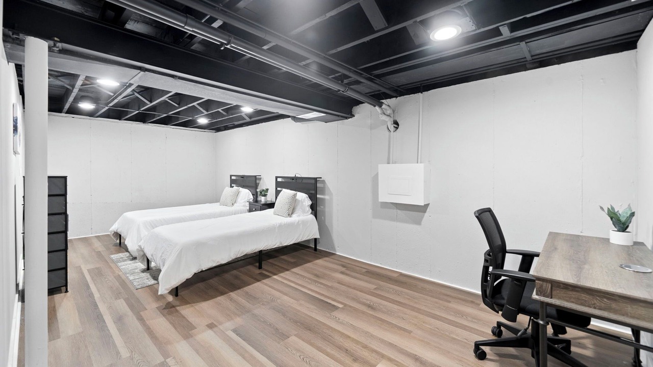 Photo of Bedroom in Lombard