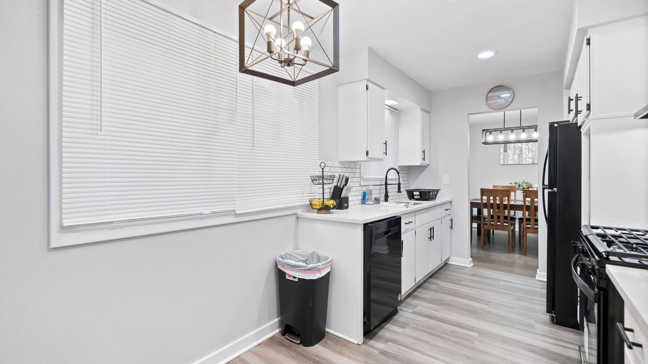 Photo of Kitchen in Lombard