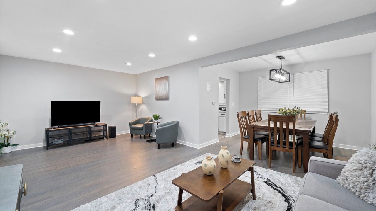 Photo of Livingroom in Lombard