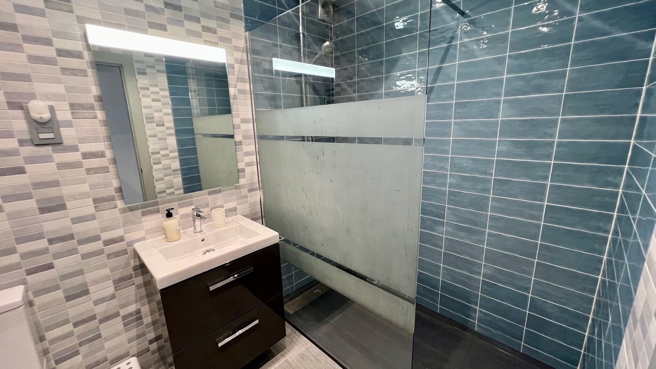 Photo of Bathroom in Jeronimo y Avileses y Balsicas de Arriba