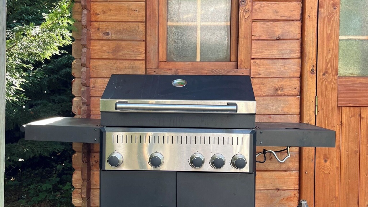 Photo of Patio Balcony in Malay