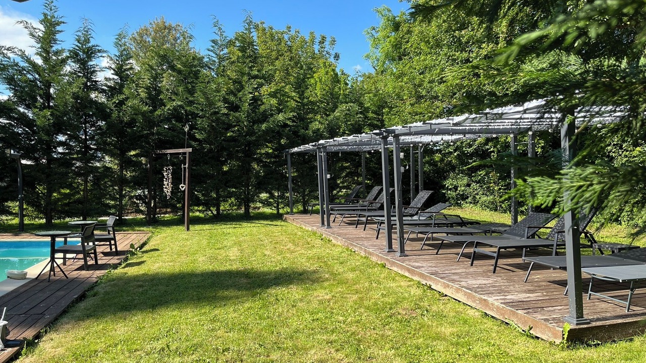 Photo of Outdoor in Malay