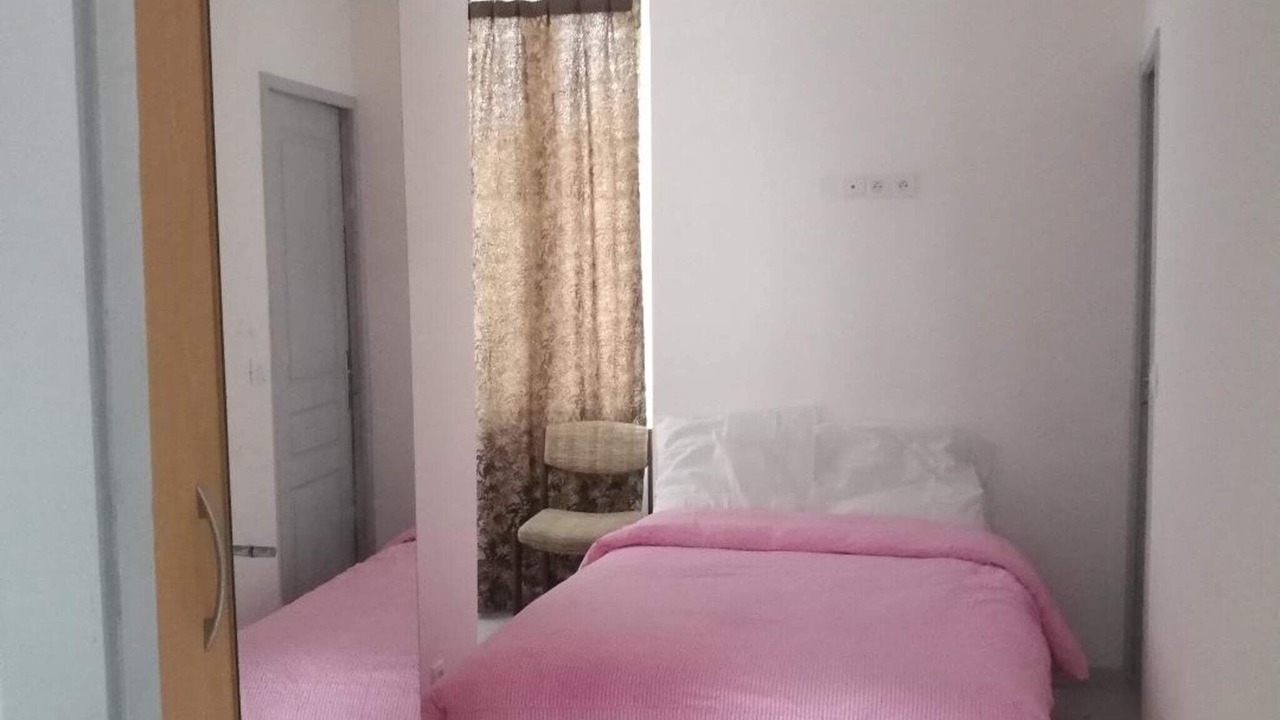 Photo of Bedroom in Saint-Chamond