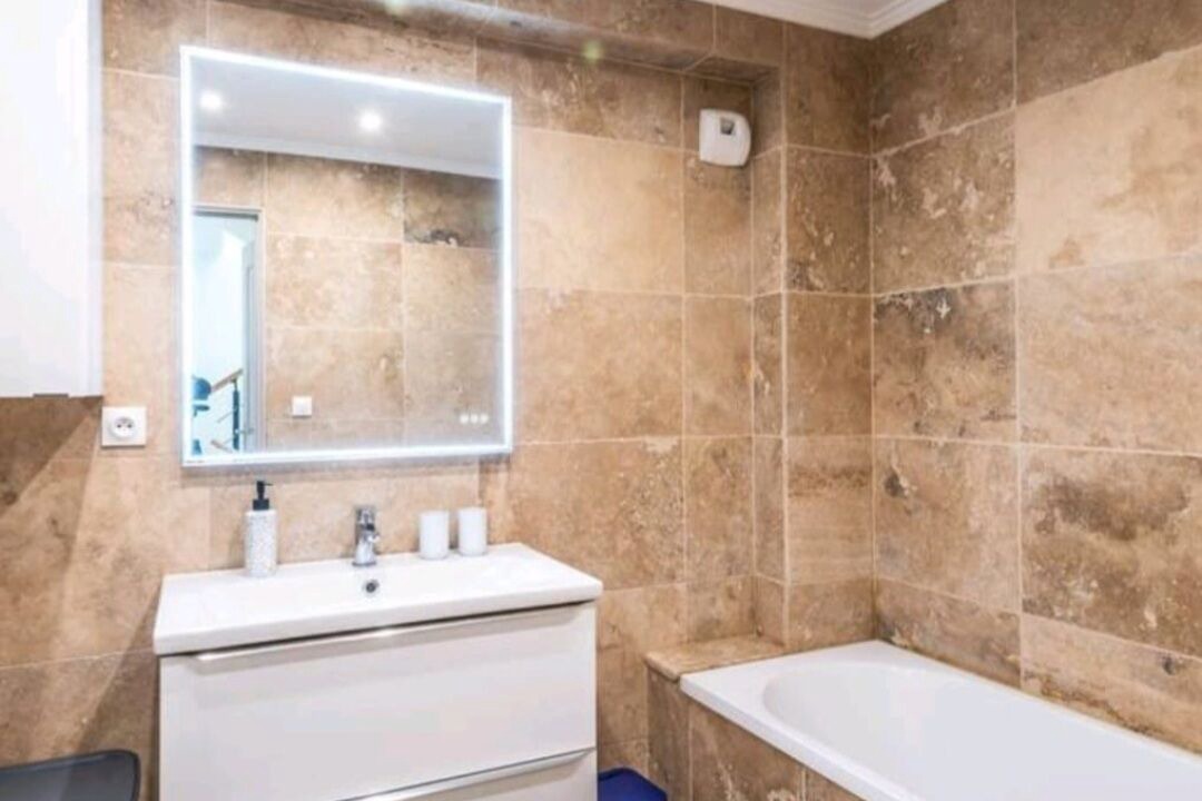 Photo of Bathroom in Douvaine