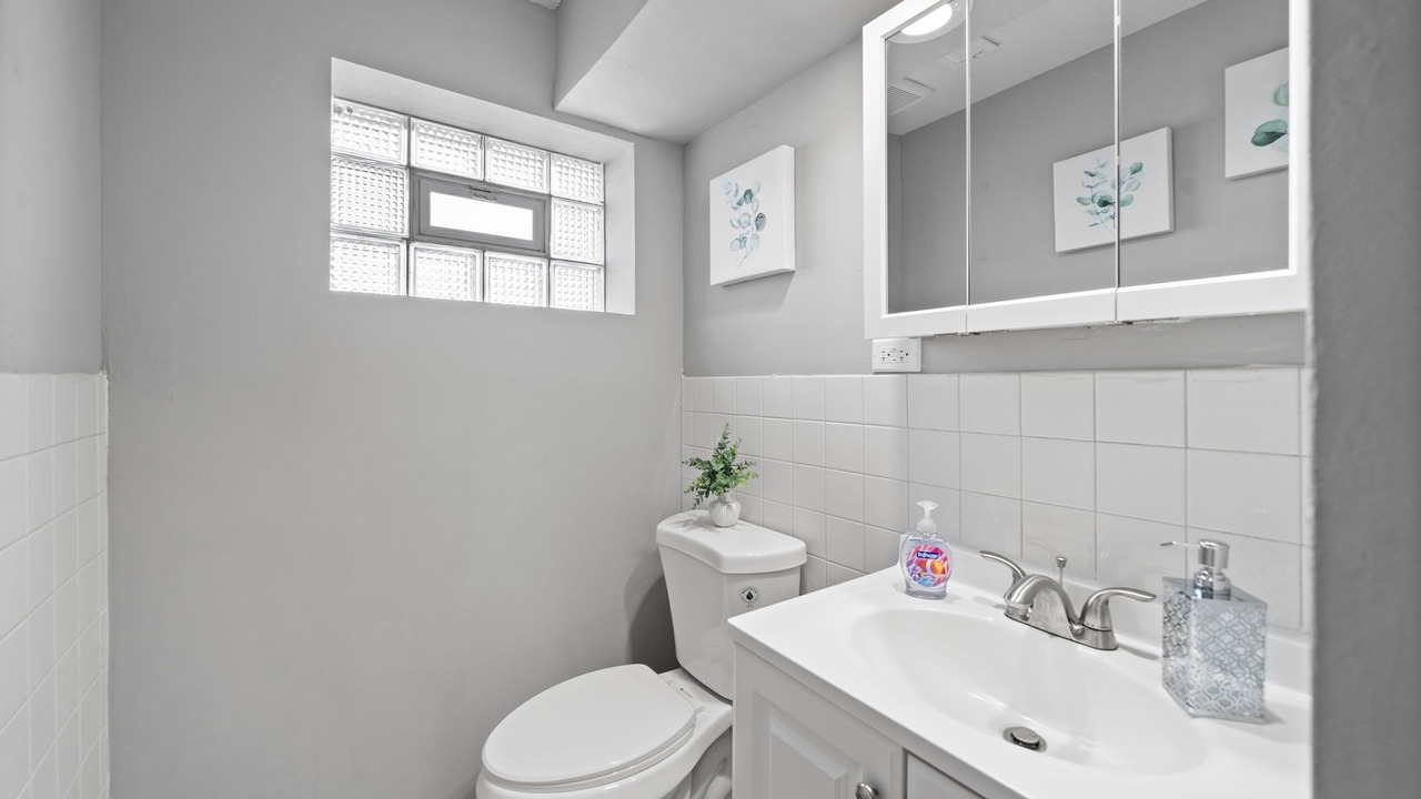 Photo of Bathroom in Richton Park