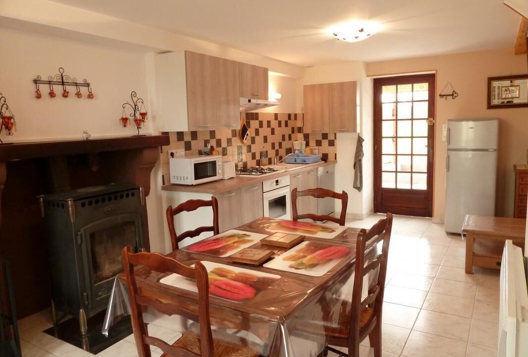 Photo of Kitchen in La Celle-en-Morvan