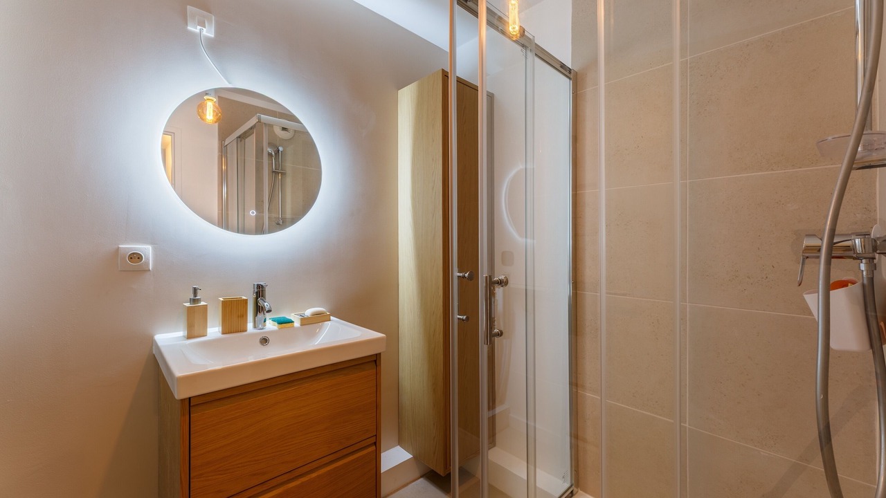 Photo of Bathroom in Centre Ville Rive Gauche