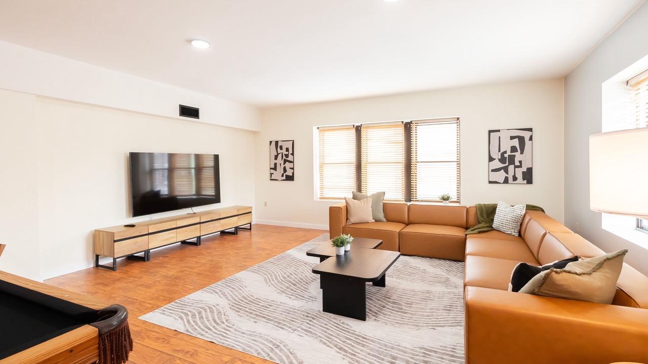Photo of Livingroom in Tremont