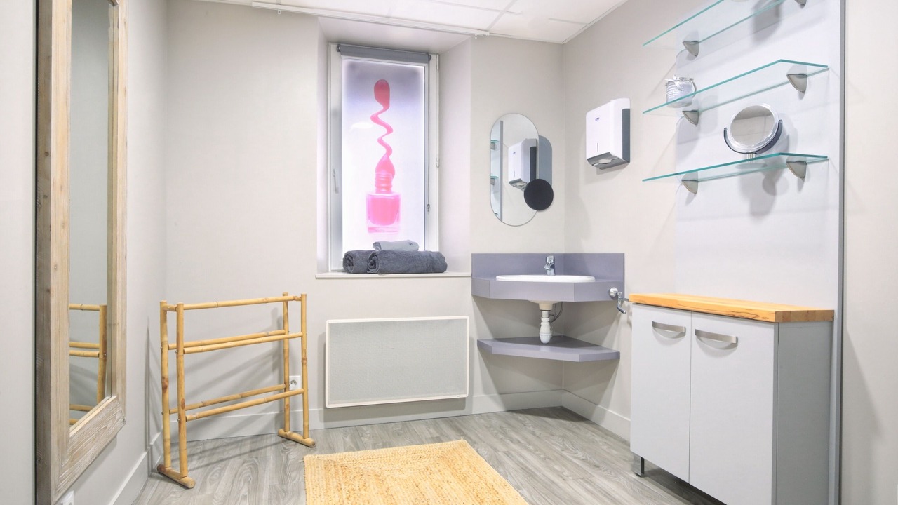 Photo of Bathroom in Barneville-Carteret