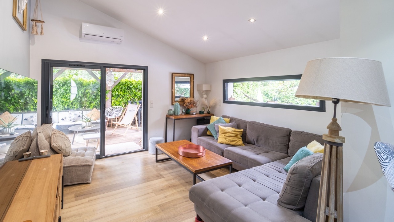 Photo of Livingroom in Labege