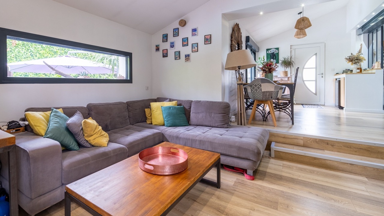 Photo of Livingroom in Labege