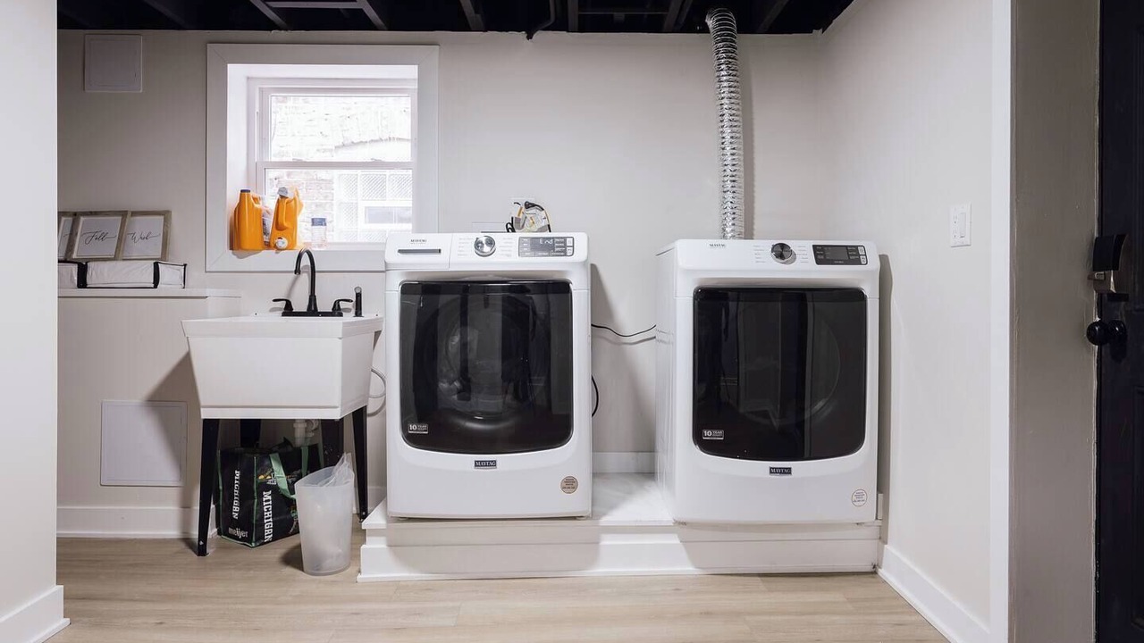 Photo of Others in Chicago