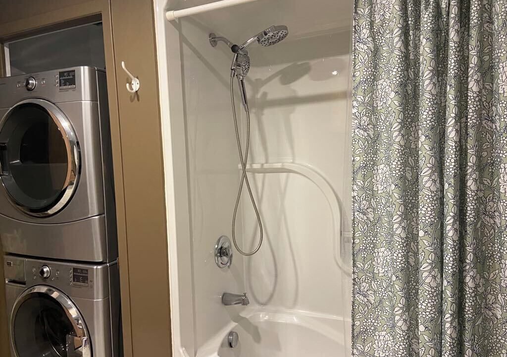 Photo of Bathroom in Saint-Romuald