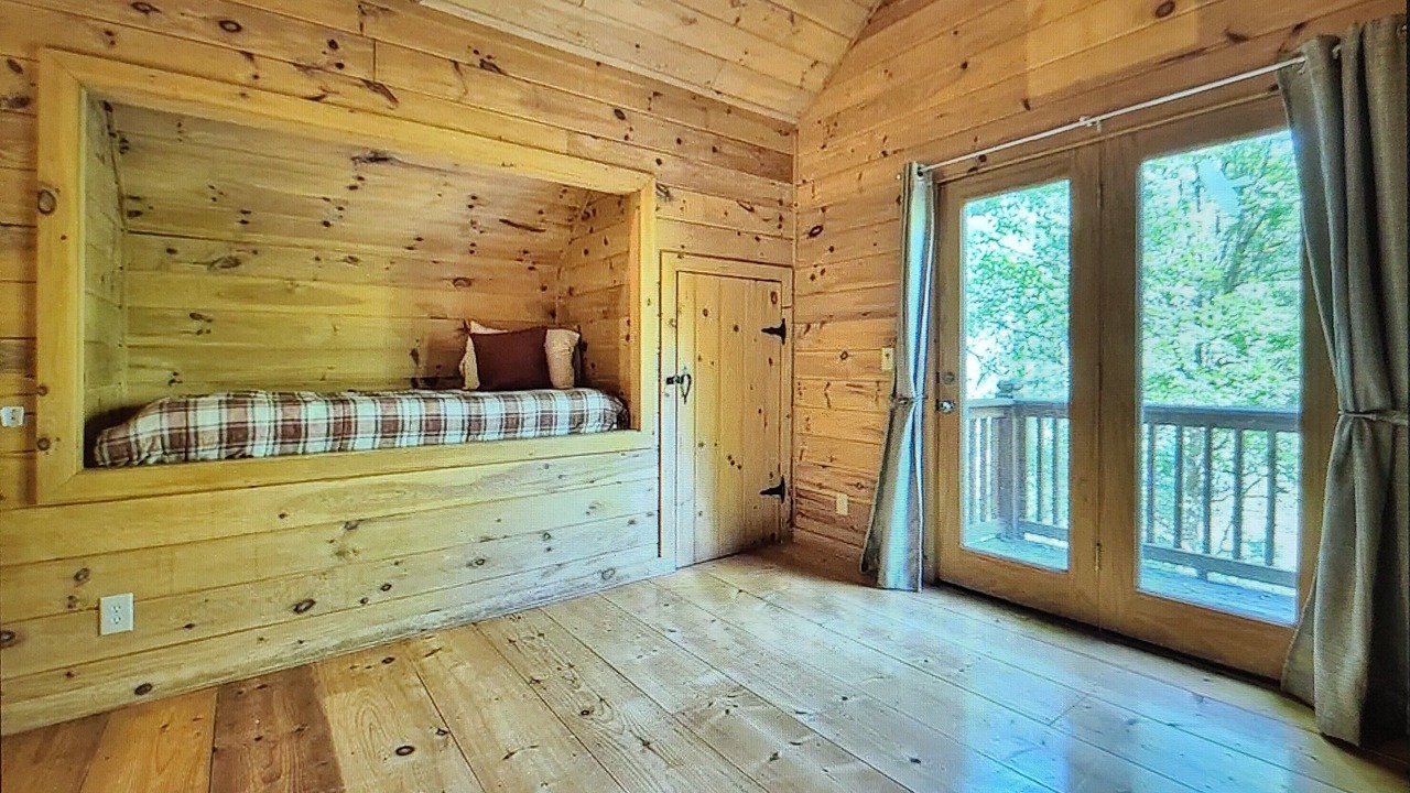 Photo of Bedroom in Epworth