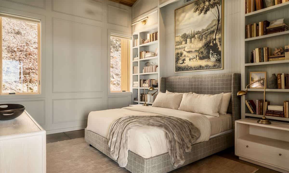 Photo of Others in Natures Courtyard