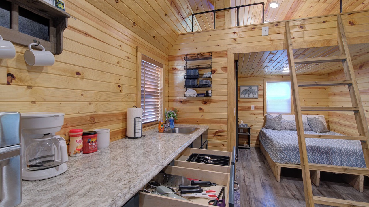 Photo of Bedroom in Ashland