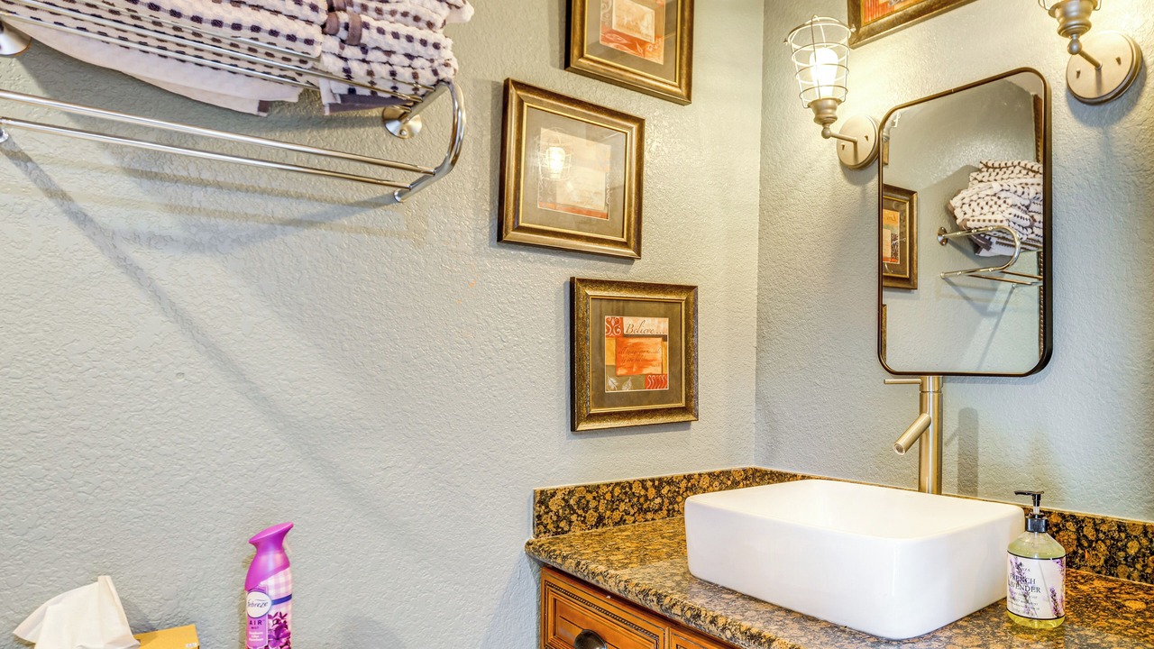 Photo of Bathroom in Humble