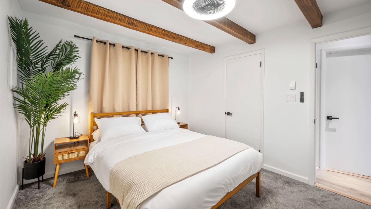 Photo of Bedroom in Tobyhanna