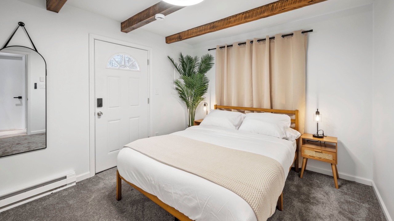 Photo of Bedroom in Tobyhanna