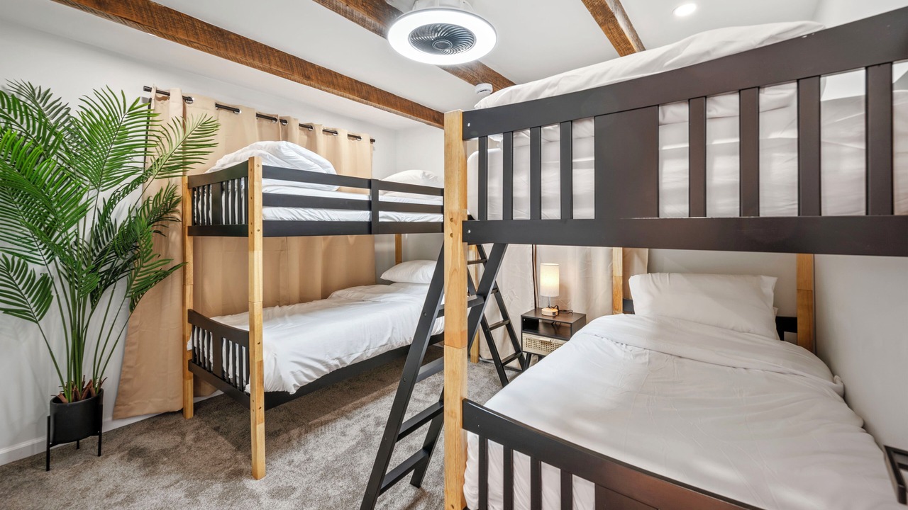 Photo of Bedroom in Tobyhanna