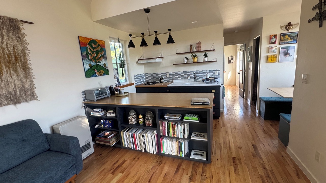 Photo of Livingroom in Arcata