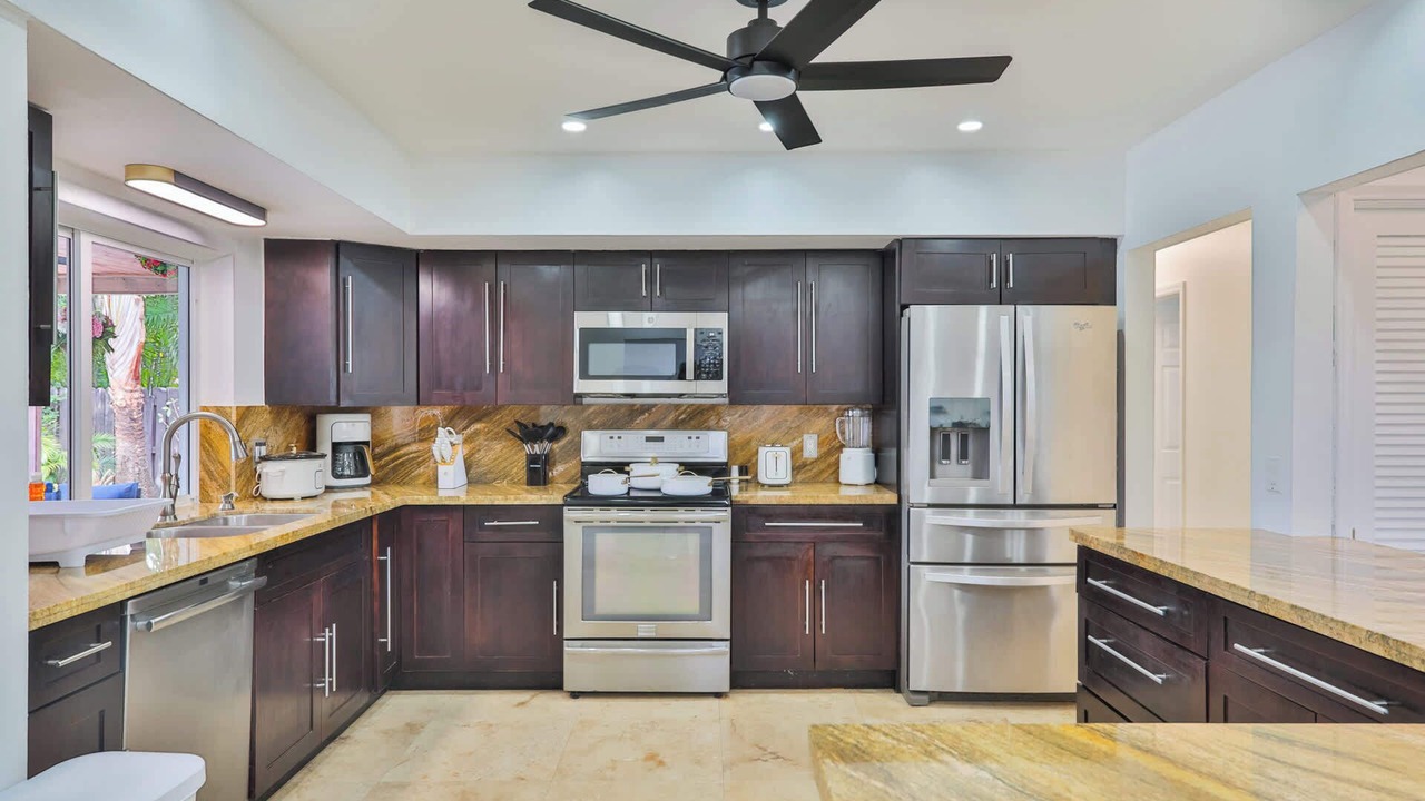 Photo of Kitchen in Hollywood Hills