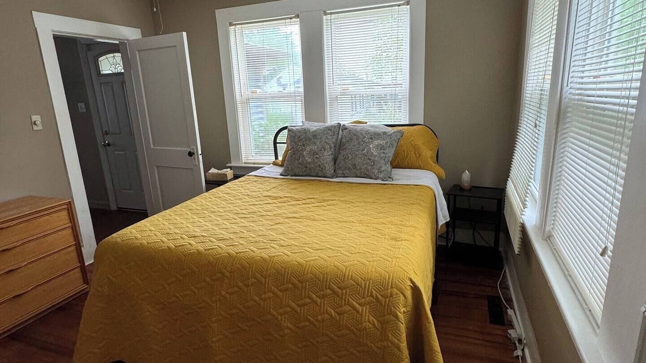 Photo of Bedroom in Onset