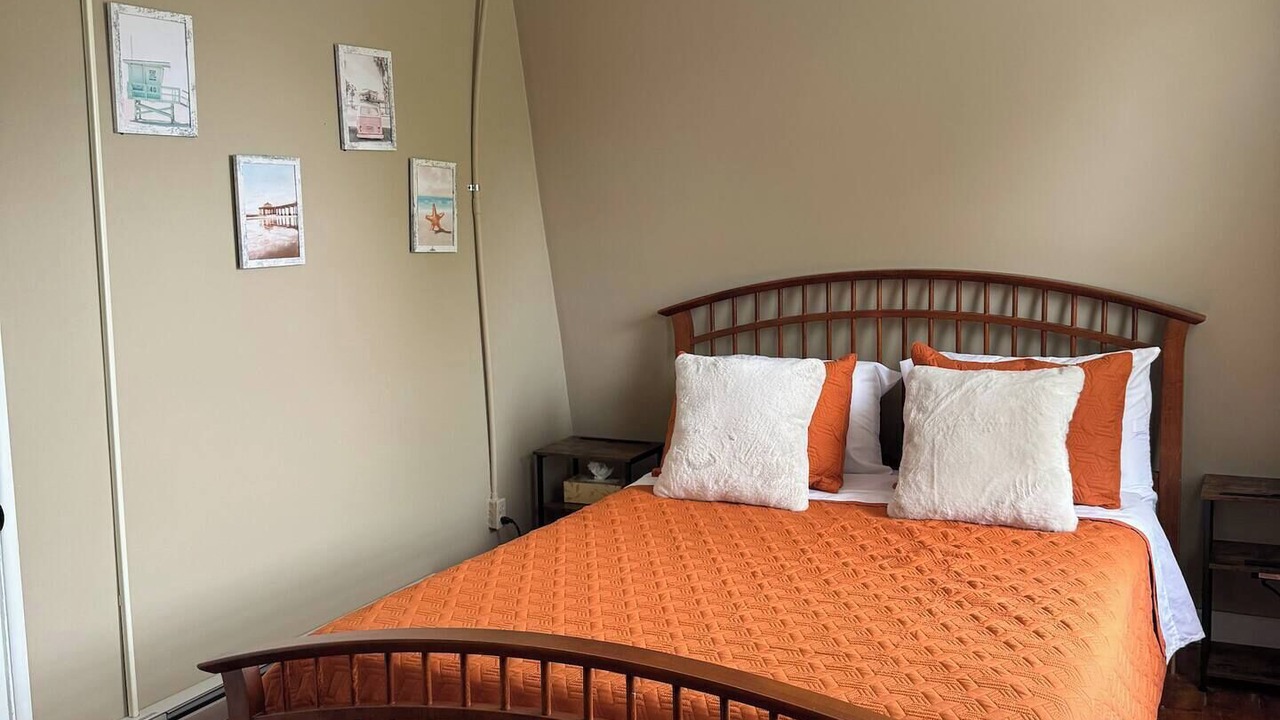 Photo of Bedroom in Onset