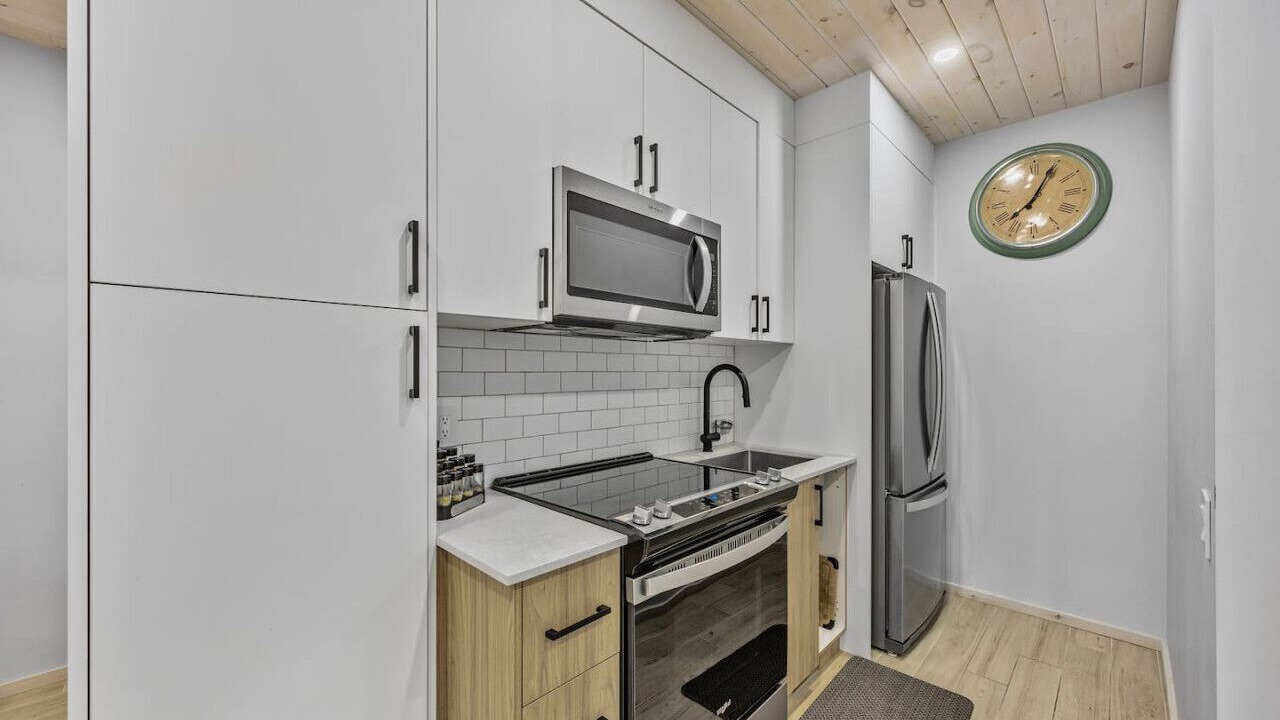Photo of Kitchen in Penetanguishene