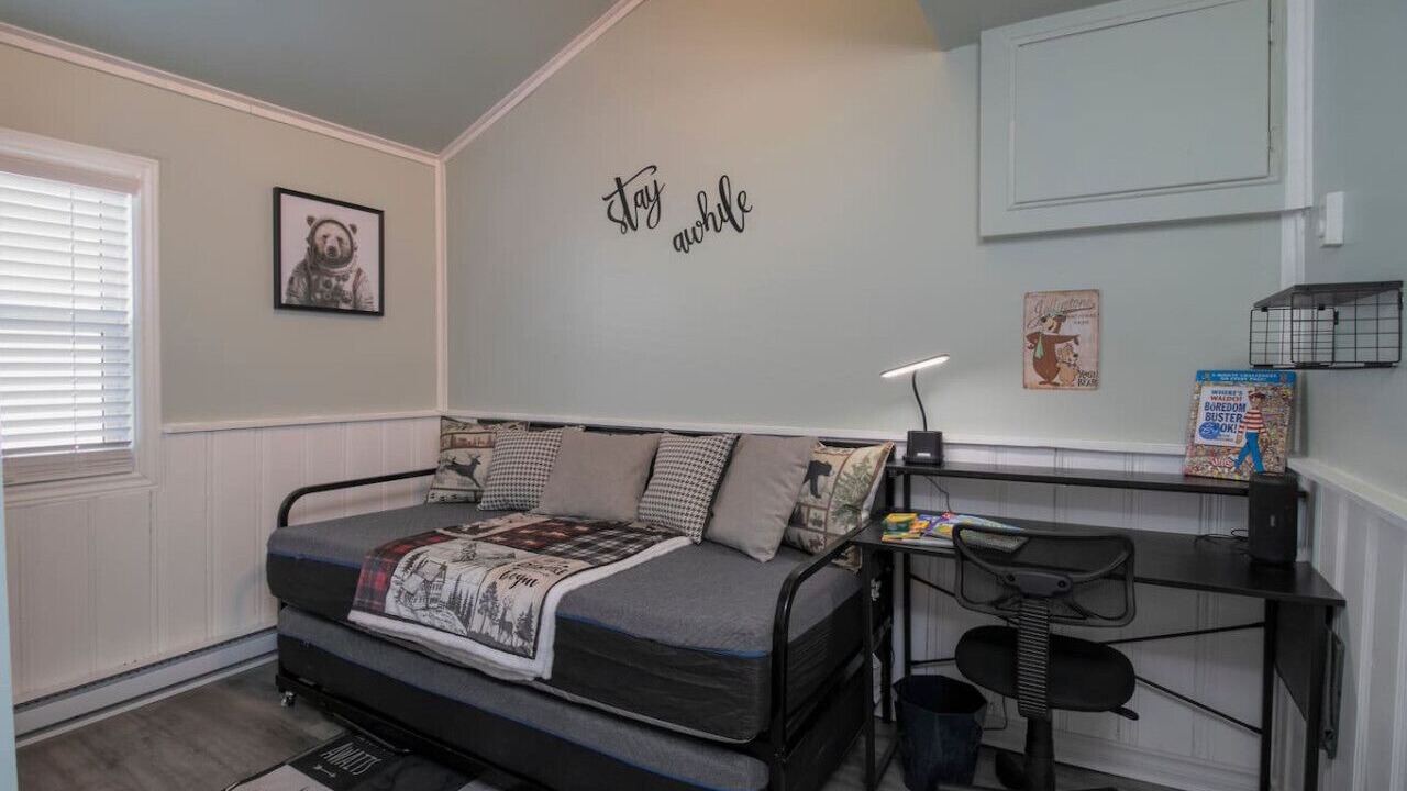 Photo of Bedroom in Balm Beach