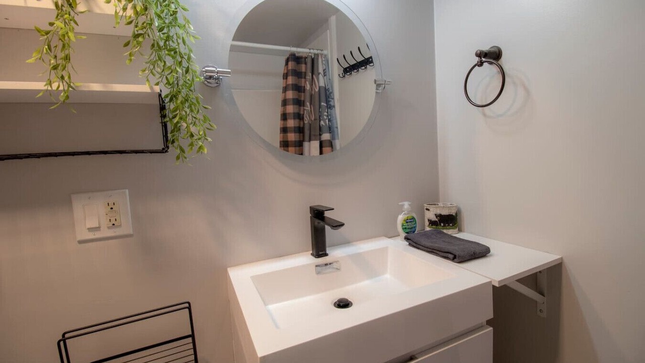 Photo of Bathroom in Balm Beach