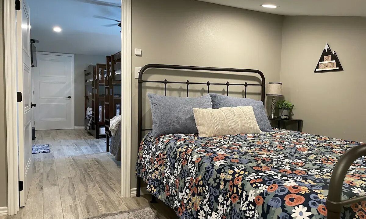 Photo of Bedroom in Zavalla