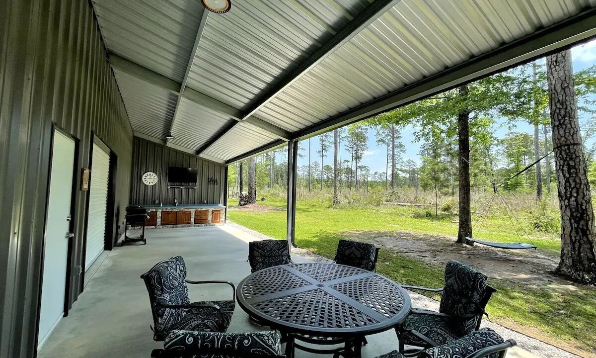 Photo of Outdoor in Zavalla