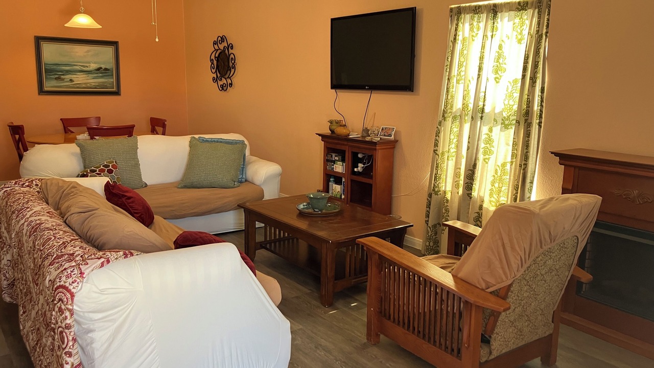 Photo of Livingroom in Long Mott
