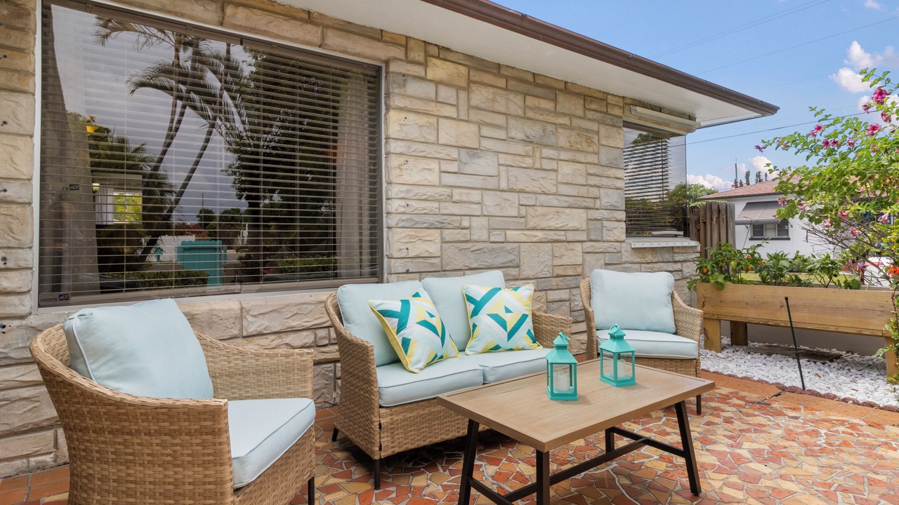 Photo of Patio Balcony in Parrot Cove