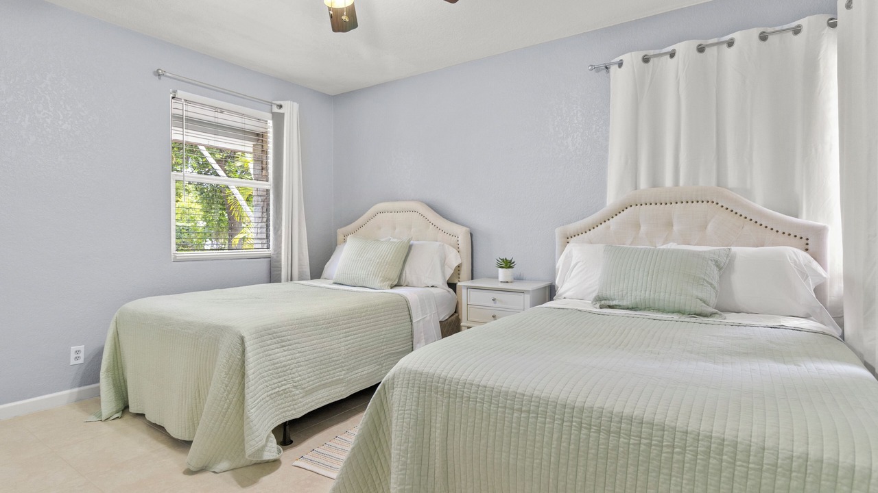 Photo of Bedroom in Parrot Cove